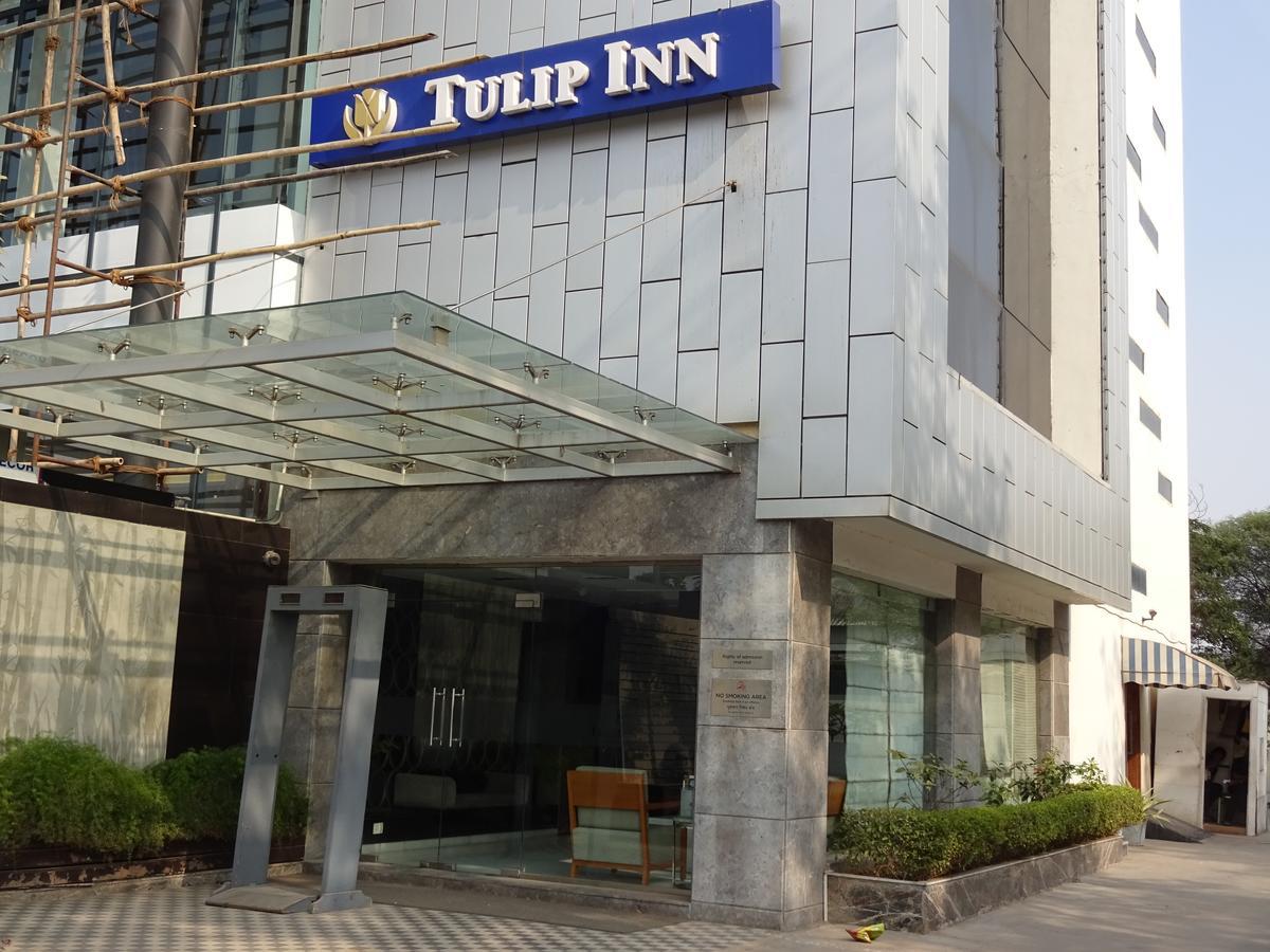 Tulip Inn, Ahmedabad Exterior foto